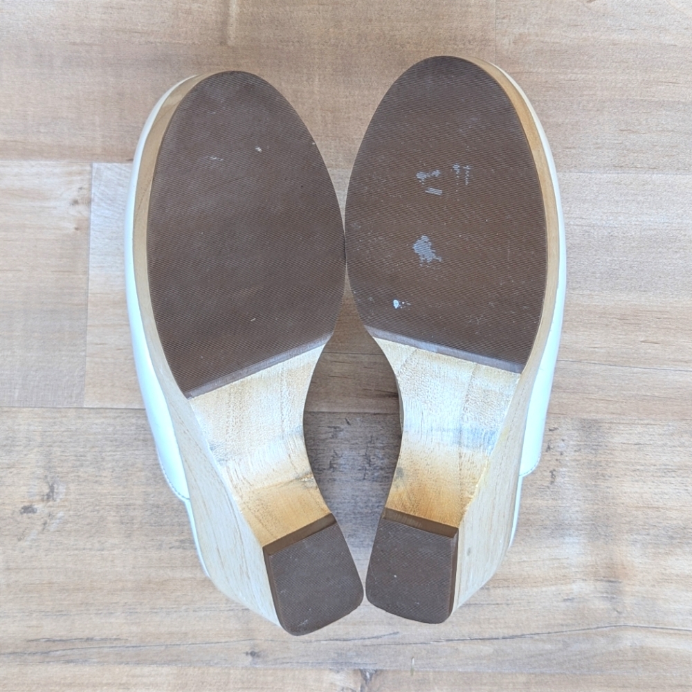 Everlane The Clog in Bone Leather with Wood Wedge Platform - Size 9 - Picture 9 of 11